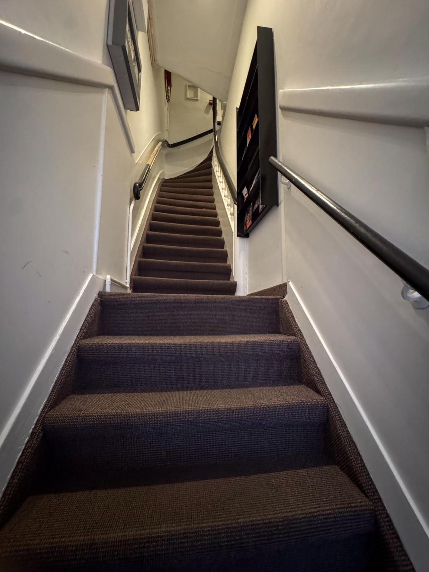 Basic Double Room with Shared Bathroom,1746908850:JPEG